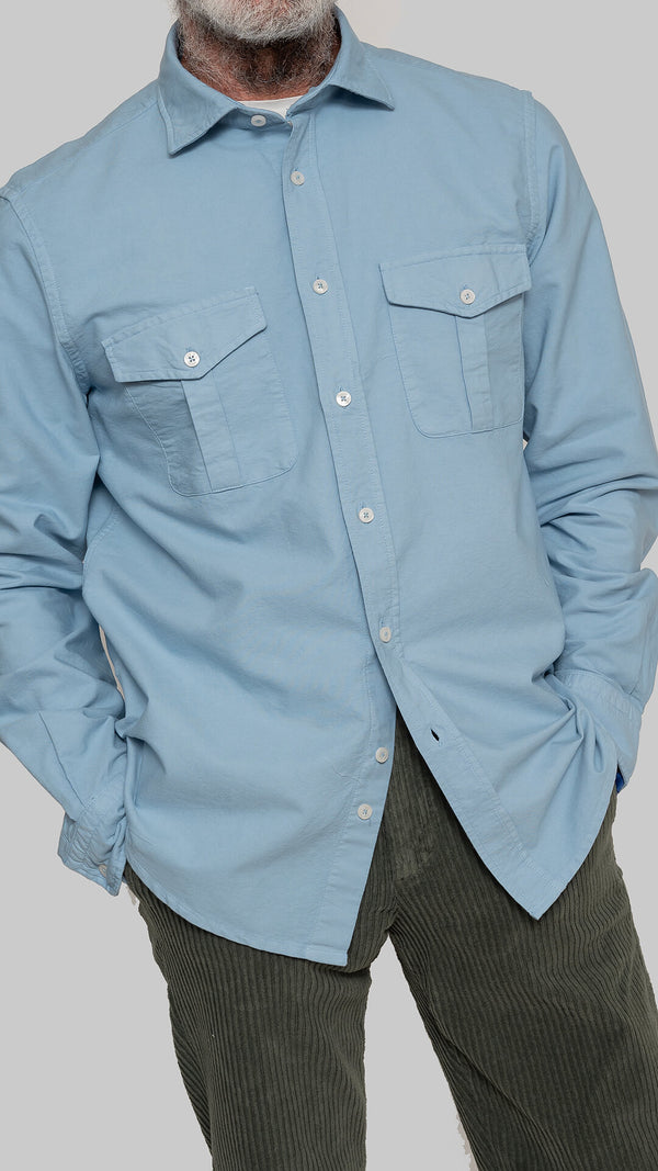 Camisa bolsillos oxford azul cuello HK