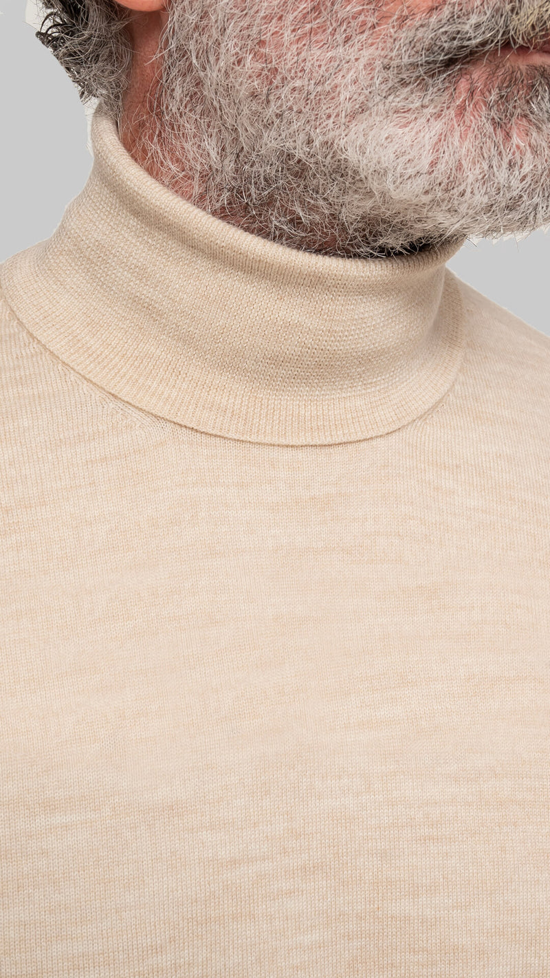 Jersey cuello cisne merino beige