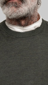 Green crew neck sweater