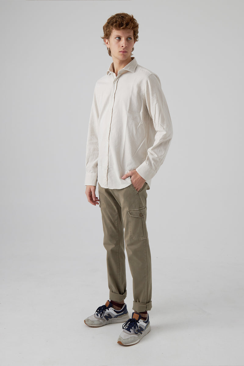 100% cotton shirt with classic collar 