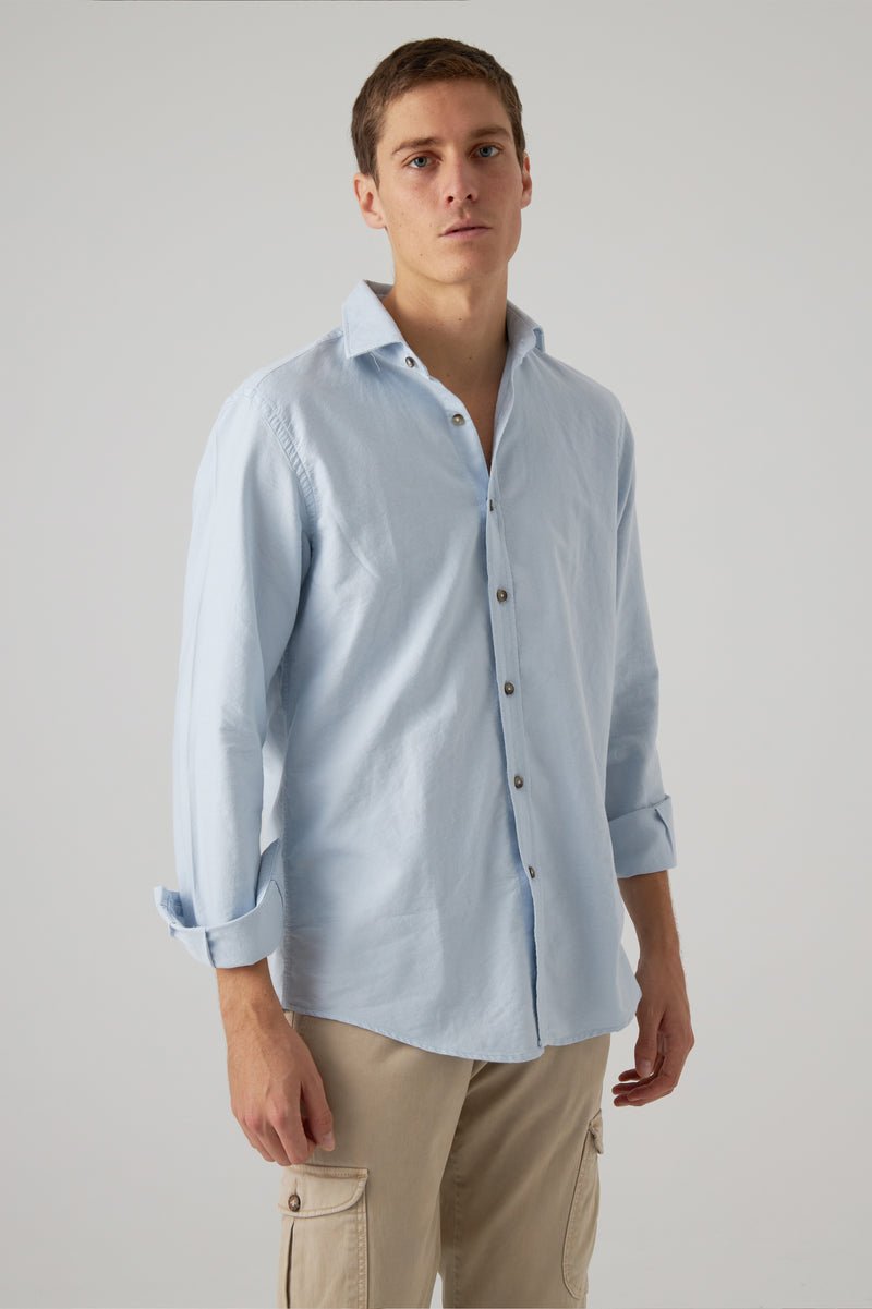 100% cotton shirt with classic collar 